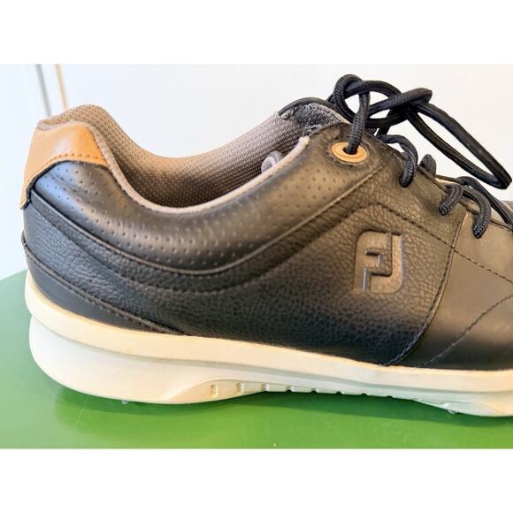 Footjoy Contour Series Black Leather Golf Shoes. Men\'s 9.5 M main image 5